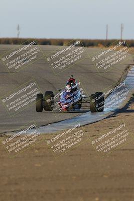 media/Nov-16-2024-CalClub SCCA (Sat) [[641f3b2761]]/Group 5/Race (Outside Grapevine)/
